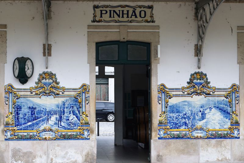 Pinhão railway station